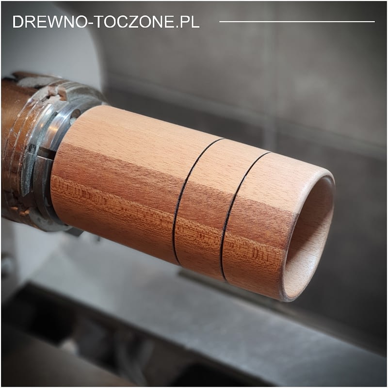 Toczone wyroby z drewna 2 Toczone wyroby kubki drewniane meranti